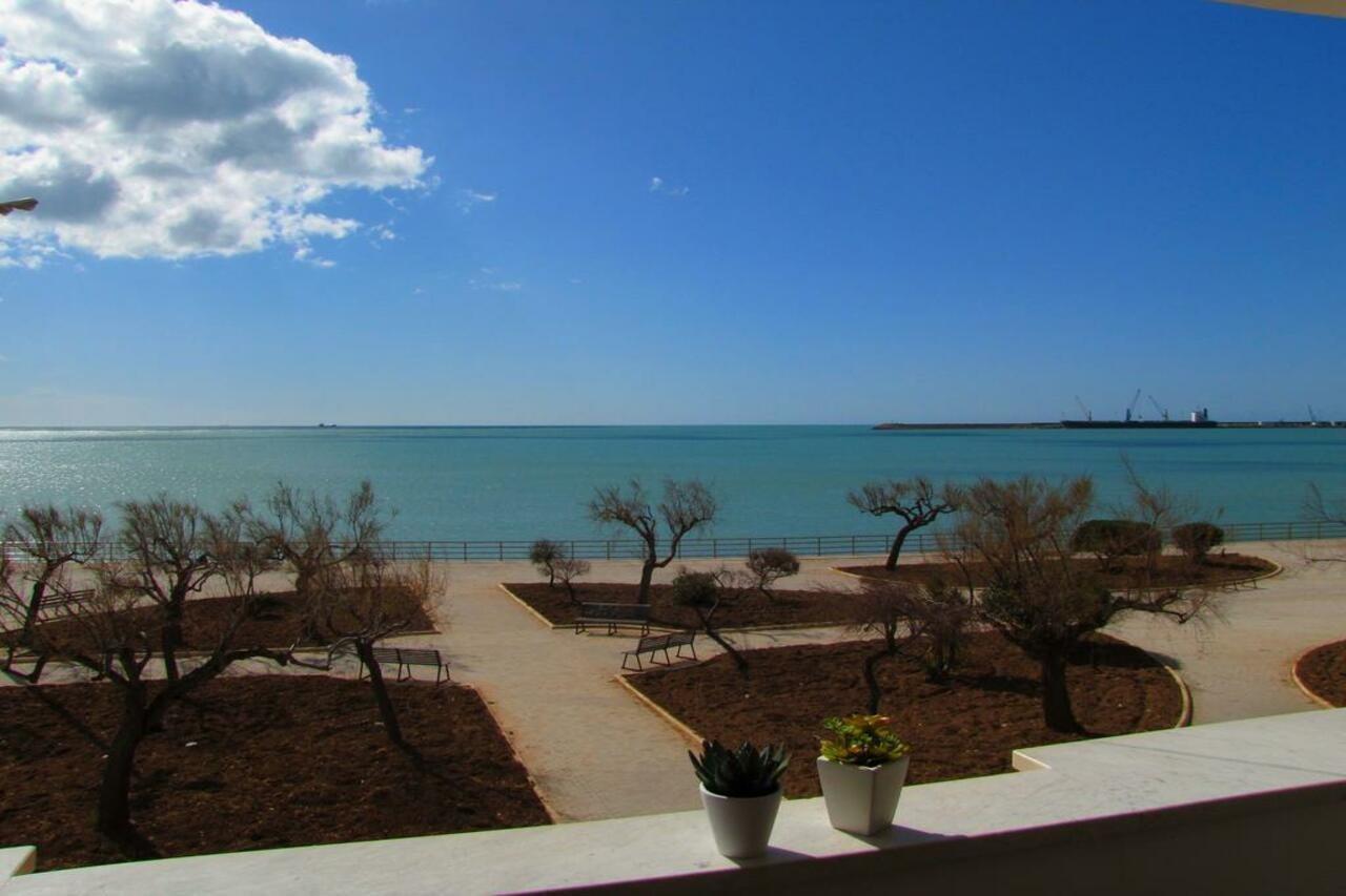 Aura Casesicule, Only For Sea View Lovers, Modern Style Apartment In City Center, Wi-Fi Pozzallo Exteriér fotografie